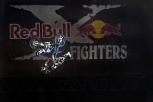 red_bull_xfighter_battersea_2009_01