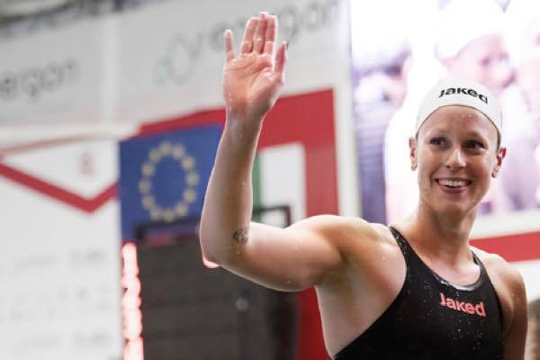 Jaked ai Mondiali di nuoto con Federica Pellegrini Oro nei 200 stile
