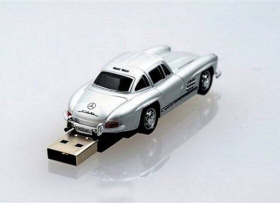 chiavetta usb mercedes