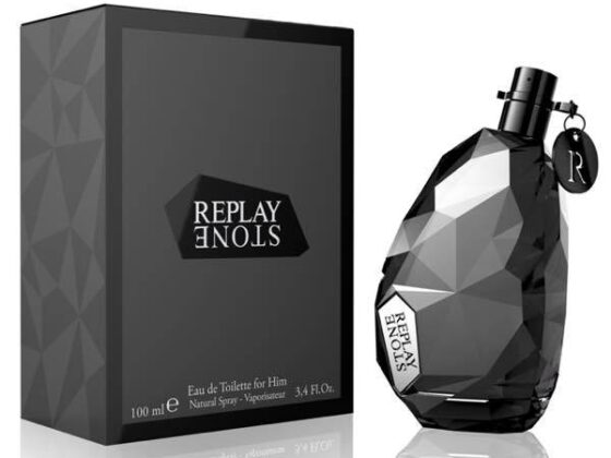 REPLAY STONE la nuova fragranza per lui