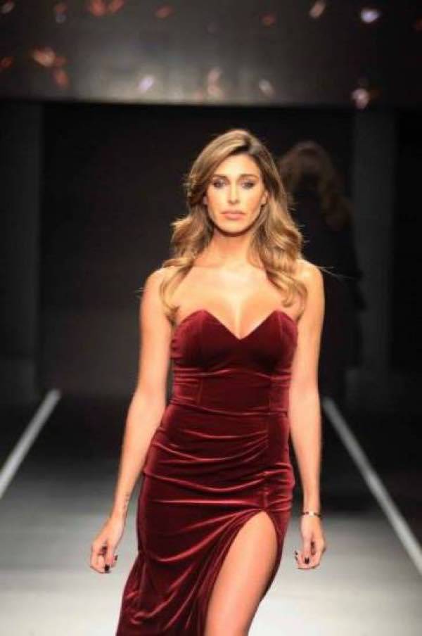 belen pitti uomo abito velluto lucarelli