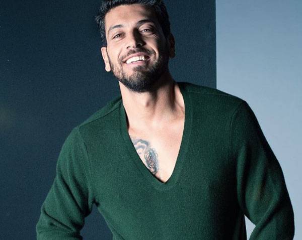 Alessandro Calabrese Grande Fratello