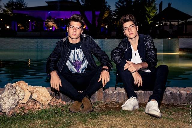 Gemeliers il live di Jesus e Daniel arrivano le fan da tutta Italia