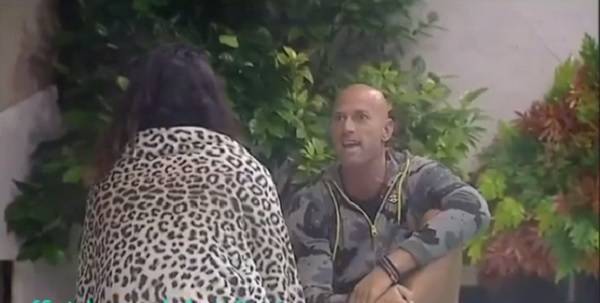 Grande Fratello vip Stefano Bettarini e Mariana Rodriguez volano insulti