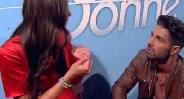 Anticipazioni Uomini e donne Claudio e Sonia la lite in studio post scelta