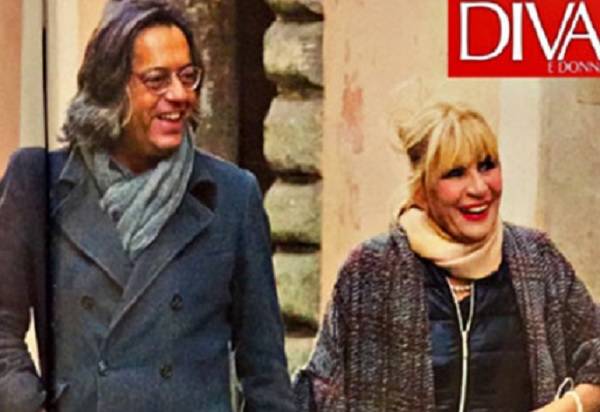 Uomini e Donne Gemma paparazzata con Michele mano nella mano e il bacio dietro l'angolo?