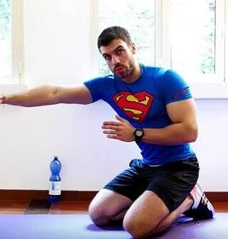 Plank per tutti esercizi per addominali il programma di allenamento