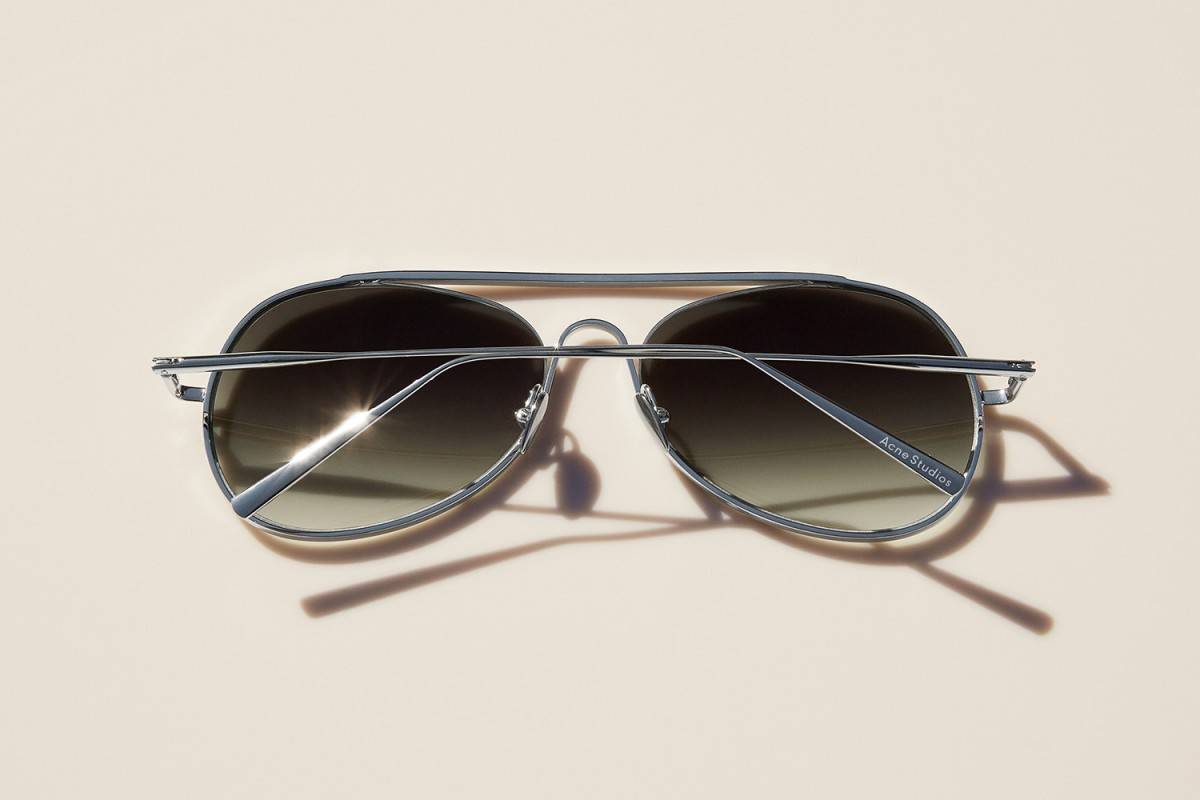 Nuova collezione di occhiali SS17 per Acne Studios, così si affronta l'estate