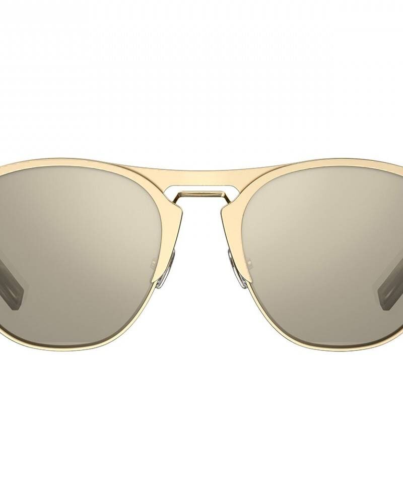 Dior Homme ci svela il suo nuovo Blacktie Eyewear e ci delizia con un corto ad esso dedicato