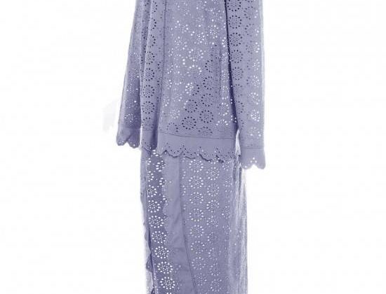 Capi comodi, larghi e dedicati ai propri momenti di relax: le proposte della collezione SS17 di Rihanna