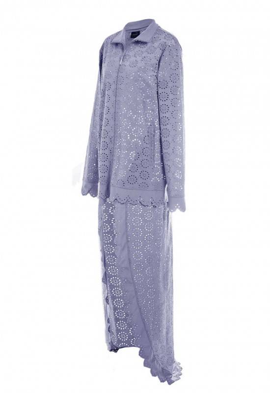 Capi comodi, larghi e dedicati ai propri momenti di relax: le proposte della collezione SS17 di Rihanna