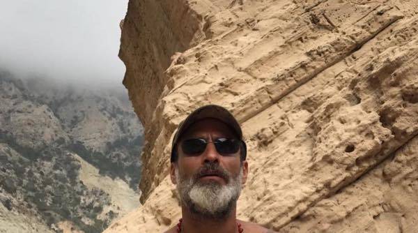 Raz Degan non è a Ibiza con Paola Barale ecco dove si trova in realtà