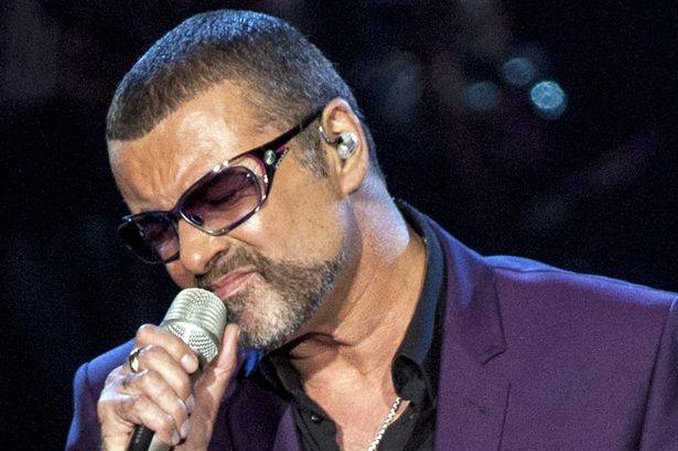George Michael primo in classifica con "Without Prejudice Vol 1" a 10 mesi dalla morte