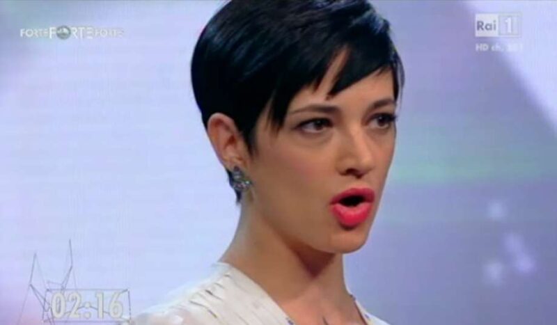 Asia Argento "Non ho fatto il nome del regista italiano che mi molestò"