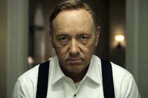 Kevin Spacey di House of cards fa outing:"Sono gay". E Anthony Rapp lo accusa