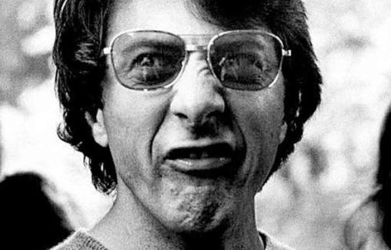 Dustin Hoffman accuse di molestie sessuali da una scrittrice:"Non sono così", dice lui