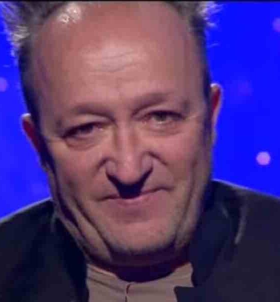 Max de Fichi D'India:"Ho problemi al pene dopo la falloplastica". Deve tagliare tutto?