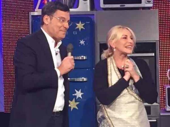 Fabrizio Frizzi dopo il terribile malore torna in tv e la gente piange