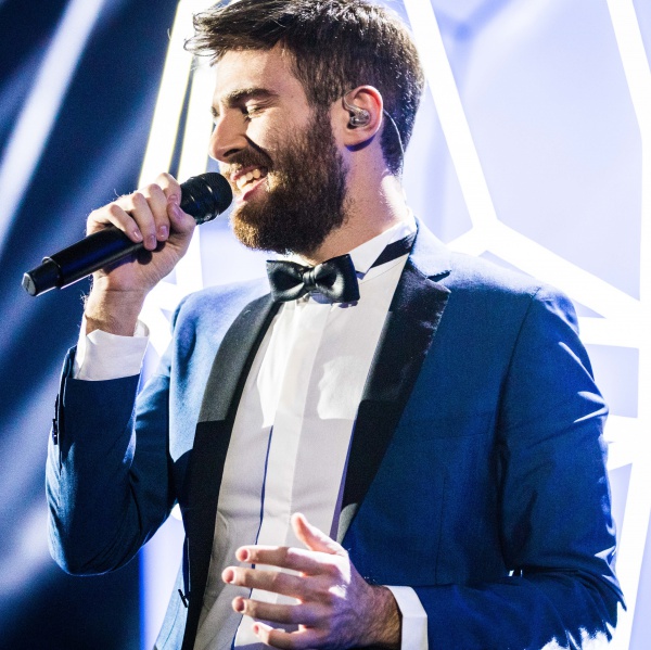 Lorenzo Licitra ha vinto X Factor battuti i Maneskin che si portano a casa il Disco D'oro