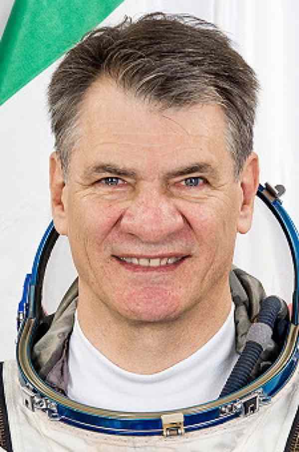 Paolo Nespoli dallo spazio torna a casa sulla terra: chi è, età e la sua missione