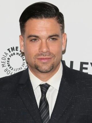 Com'è morto Mark Salling di GLEE malattia o suicidio?