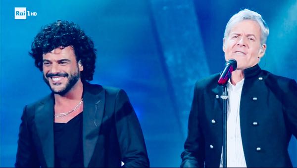 Renga a Sanremo 2018 abito e stilista e lo smoking di stile