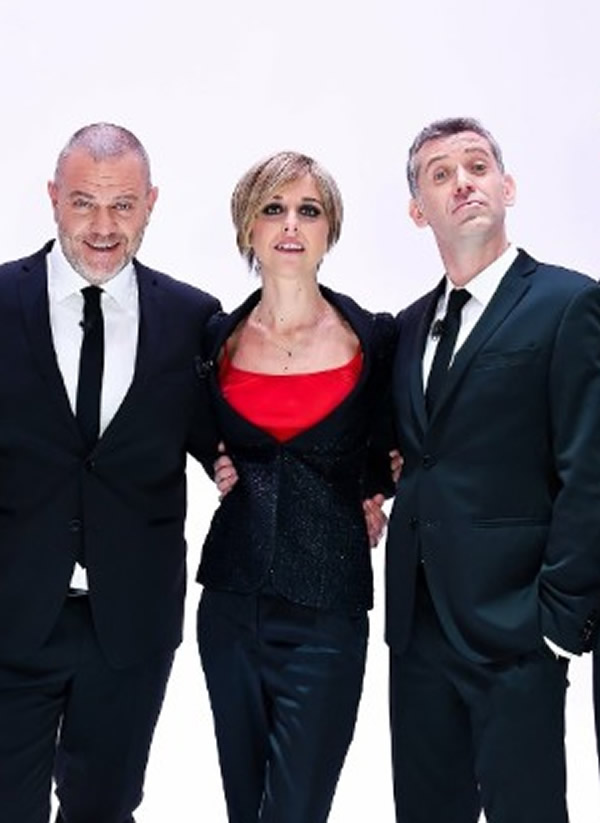 Nadia Toffa a Le Iene abito e stilista e look scelto per la conduzione