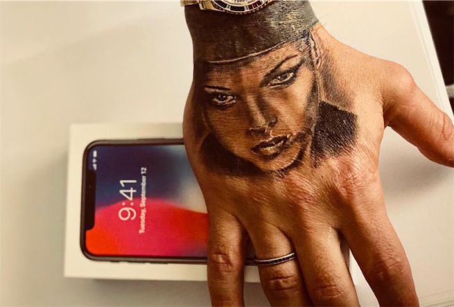 I tatuaggi di Fabrizio Corona arriva quello dedicato a Silvia Provvedi