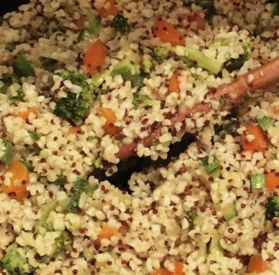 Come restare in forma con la dieta a base di riso e pesce per superare la prova costume