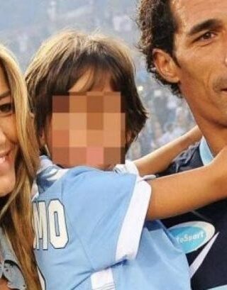 Elena Santarelli e il tumore del figlio di 8 anni le rivelazioni di Costanzo