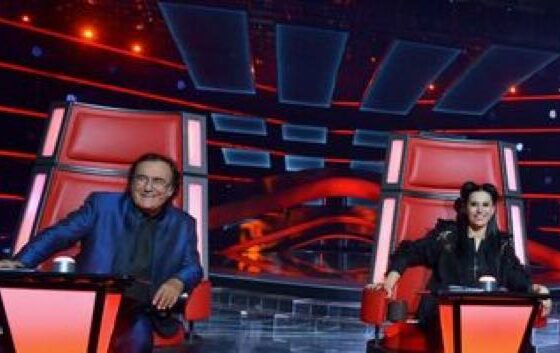 Albano e Romina ballerini a Ballando con le stelle Albano corteggia Cristina Scabbia