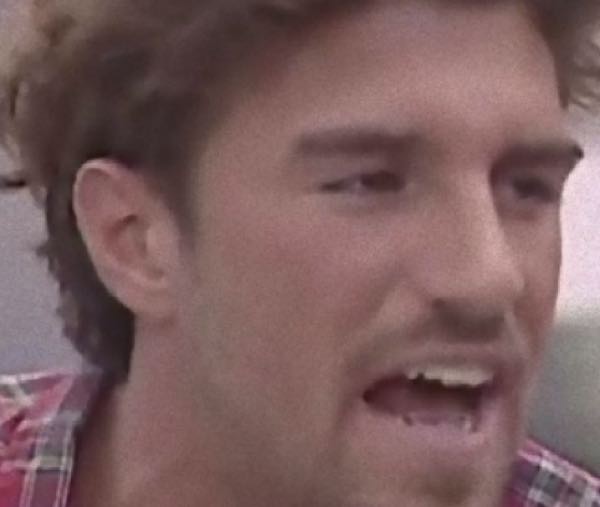 Andrea Damante contro tutti e spiega perchè lui è onesto, e su Giulia...