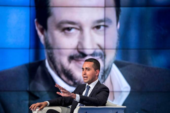 Di Maio non vuole Berlusconi al Governo ma sceglie Salvini al suo posto
