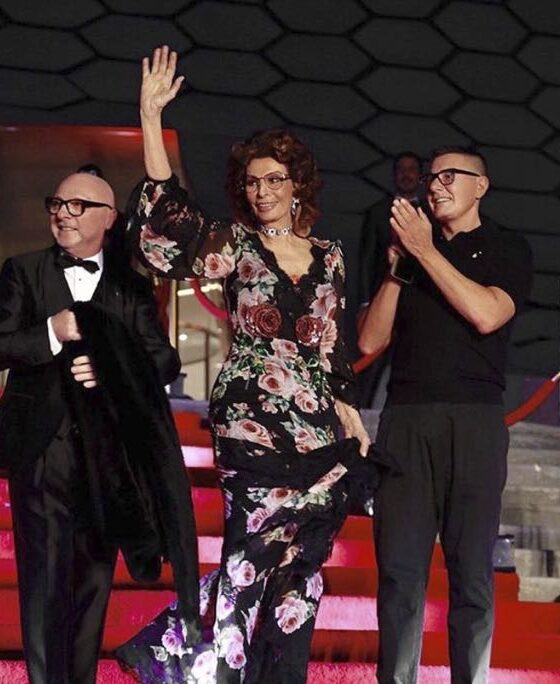 Sophia Loren alla corte di Dolce e Gabbana a Mexico City