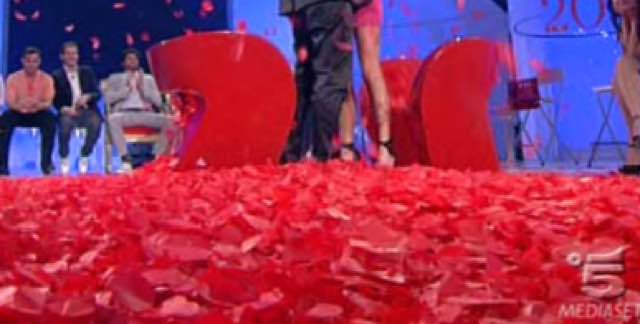 La canzone della scelta di Nicolò Brigante in Villa tra Marta e Virginia