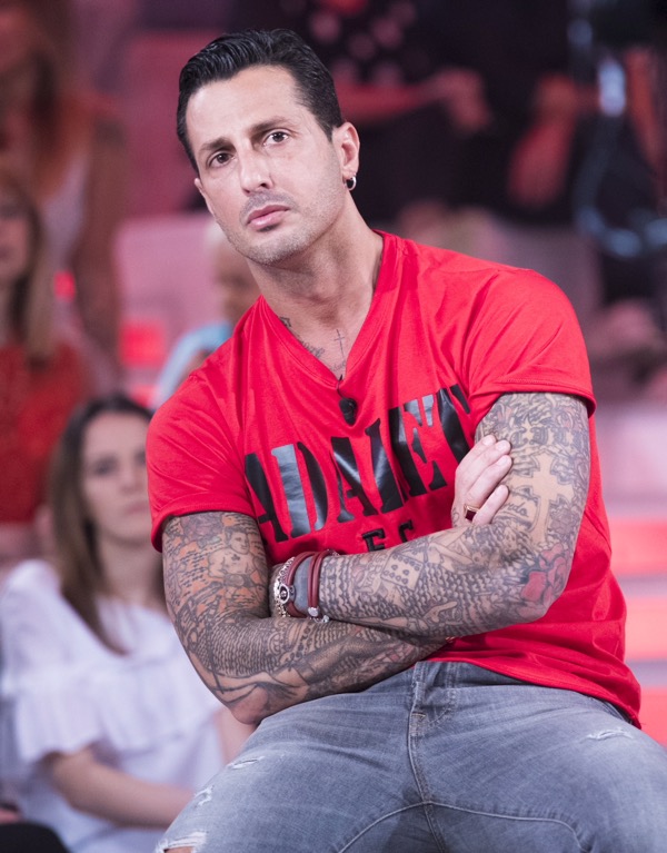 Fabrizio Corona prima intervista dopo il carcere a Verissimo:"Covo vendetta"