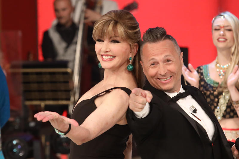 Ascolti finale Ballando e finale danza Amici, spettatori e share (Bocci vince)