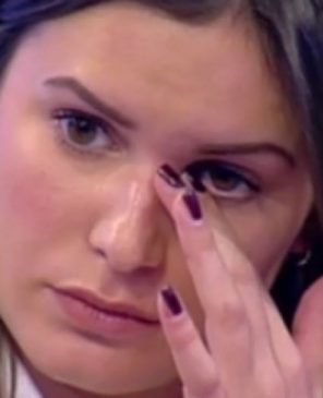 Marta Pasqualato contro Nicolò Brigante:"Si è approfittato del mio lutto"