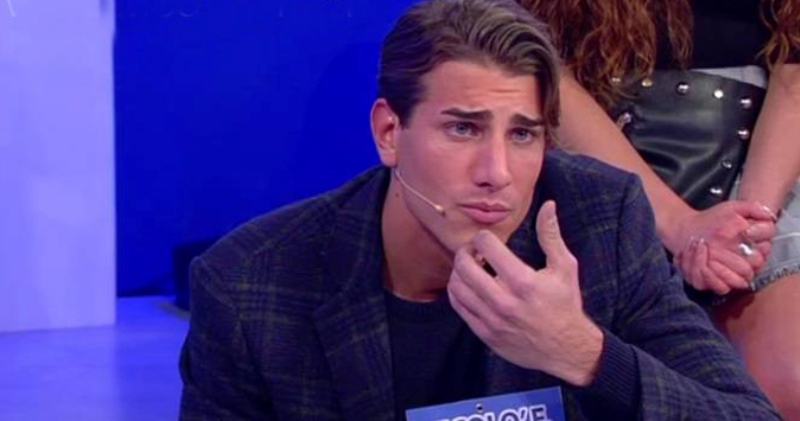 La scelta di Nilufar Nicolò Ferrari attaccato pesantemente sui social