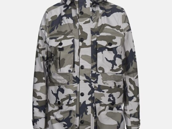 Il parka da uomo fa ancora tendenza nella primavera estate 2019