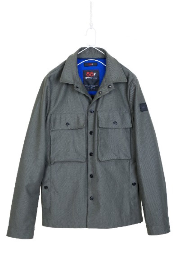 Pitti Uomo giugno 2018 la moda uomo tra trench over e spolverini fluidi dalle