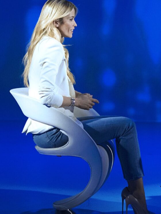 Elena Santarelli: "Ecco come affronto il tumore che ha mio figlio"