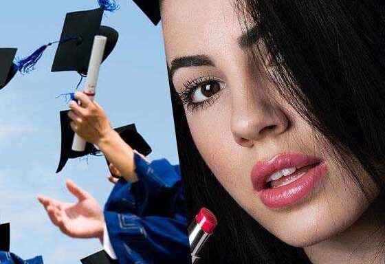 Giulia De Lellis ammette:"Ecco quante volte vado dal chirurgo plastico"