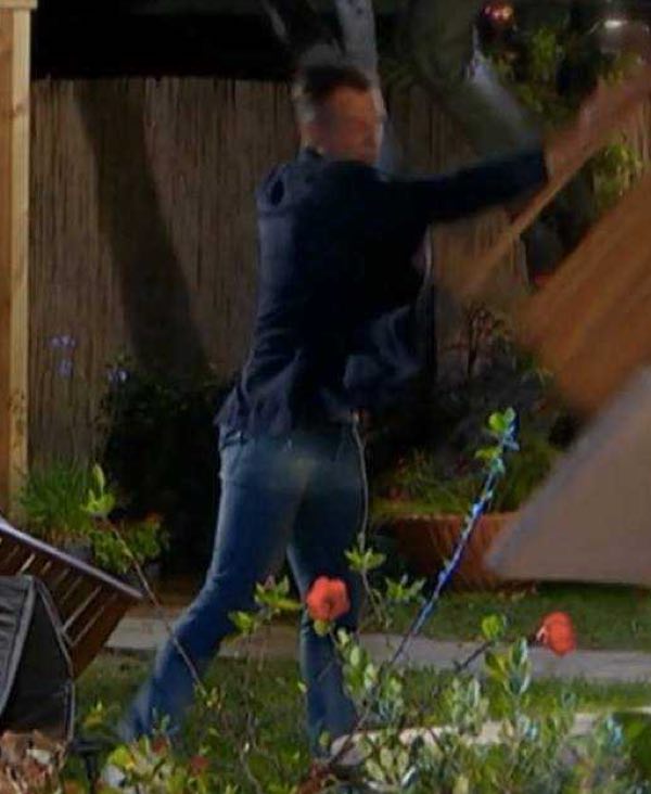 Temptation Island seconda puntata l'ira di Riccardo che prendi a calci il resort