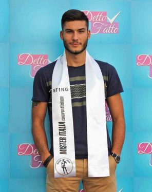 Mirko Pividore è il nuovo Mister Italia 2018 ed è ospite a Detto Fatto