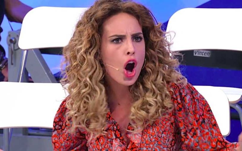 Garniet Italia prende le distanze da Sara Affi Fella e la sua agenzia chiude i contratti con lei