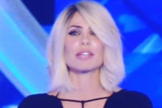 Finalista Grande Fratello Vip chi è e Le Donatella diventano due concorrenti