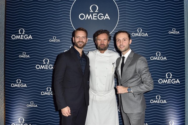 Orologi uomo Omega il Seamaster Diver 300M nel ristorante di Cracco