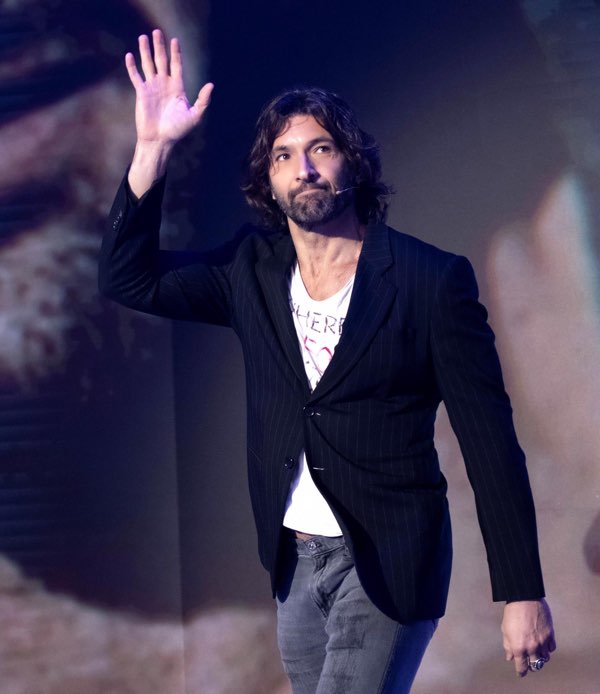 Walter Nudo vincitore del GF Vip a Verissimo:"Amo Cèline e presto ci incontreremo"