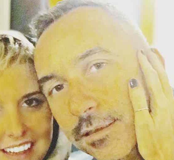 Il fidanzato di Nadia Toffa ecco chi l'uomo che aiuta la Toffa nella malattia